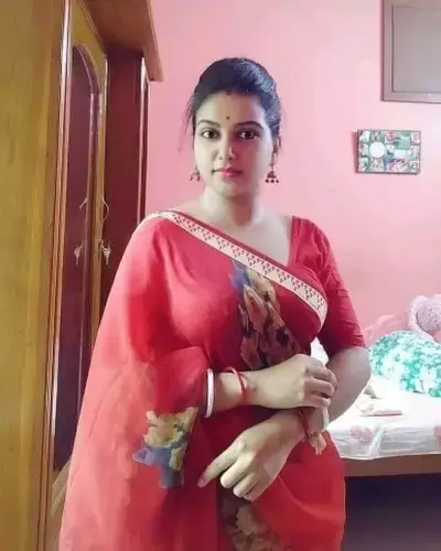 Escorts Marine Lines