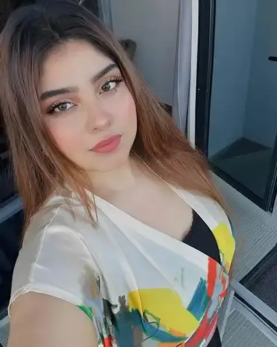 Marine Lines Escort